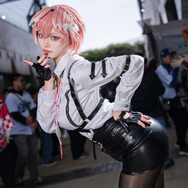 鷹嶺ルイ／碧ノ ゆゆ（X：@yuYu_Cha_non）