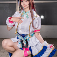 AZKi ／星乃みくる（X：@MIKURU_cos_）