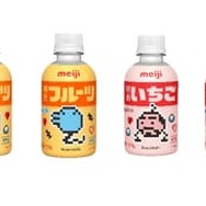 「たまごっち」まめっち、おやじっちなど全8種のアクリルチャームが可愛い！「明治フルーツ・いちご」コラボパッケージが数量限定発売