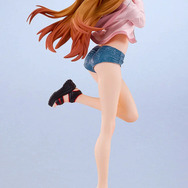 ホットパンツから覗く健康的な太もも!エヴァンゲリオンより「水着アスカ」フィギュアが予約開始