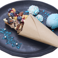 話題の「蜘蛛恐怖症対策モードゼリー」を実食！カプコンカフェの『モンハンワイルズ』コラボメニューは、見ても食べても楽しいぞ