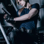 レオン・S・ケネディ／クロウ（X：@clowcos）