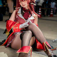 宝鐘マリン／天然水（X：@tennensui_cos）