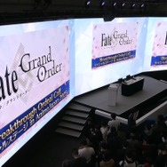 『FGO』「奏章IV」の開幕日決定！“スーツなアーサー”、“制服姿のニトクリス”の描き下ろしイラストも─10周年を祝う全国縦断広告など新情報が続々