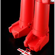 1970年代の特撮テレビから「 スーパーロボット マッハバロン」が商品化！多数ギミック搭載、操縦席となる「マッハトリガー」は飛行形態への変形も