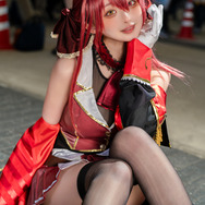 宝鐘マリン／天然水（X：@tennensui_cos）