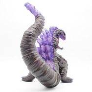 全高約30cmの大ボリューム！「ゴジラ（2016）」ソフビ、暗闇で光るノーマルと奥行き&重厚感あるバーニングレッドカラーの2種展開