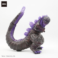 全高約30cmの大ボリューム！「ゴジラ（2016）」ソフビ、暗闇で光るノーマルと奥行き&重厚感あるバーニングレッドカラーの2種展開