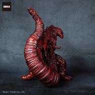 全高約30cmの大ボリューム！「ゴジラ（2016）」ソフビ、暗闇で光るノーマルと奥行き&重厚感あるバーニングレッドカラーの2種展開