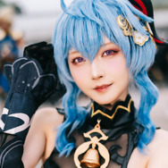 【コスプレ】『原神』甘雨の優雅な佳節の衣装を“本場”でお披露目！蠱惑的なスタイリングでかわいさが引き立つ【写真10枚】