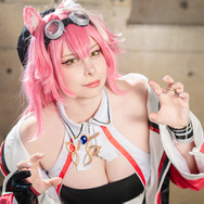 ラオーラ・パンテーラ／ユリコタイガー（X：@YURIKOTIGER）