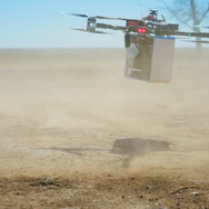 ゲーミングPCが空を飛ぶ！RTX4090搭載PCをドローンに改造。馬鹿げた挑戦をやり遂げる制作者の熱意に称賛の声も