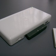 「ニンテンドーDS Lite」が遂に発売に