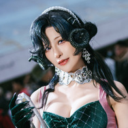 アンジョナナ『リバース:1999』／程千花（Instagram：touki134）