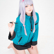 和泉紗霧「エロマンガ先生」／茉白すふれ（X：@ros_rin1017）、撮影：ろーかる（X：@LoooocaL_2）