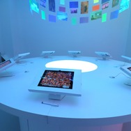 あのヒーローショー衣装を細部まで…！「にじさんじフェス展」会場レポートー173名のパネル展示は圧巻すぎた