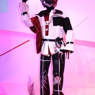 佐伯イッテツさんの衣装