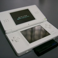「ニンテンドーDS Lite」が遂に発売に