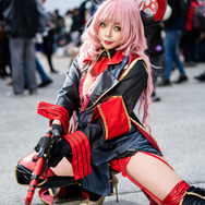 京極サツキ『ブルーアーカイブ』／Kadorin 仁美（Instagram：kadorin.hitomi）