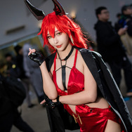 レッドフード『勝利の女神：NIKKE』／兔兔（Instagram：bunnyx0000）