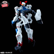 サイズの“限械突破”！「ガンダム ジークアクス」のプライズがあまりにもデカい