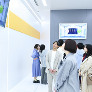 「ガンダム」大阪・関西万博の新機体「ジオング タイプMA」がお披露目!重厚感アップ、背後には4本の腕を背負う