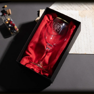 獣狩りの夜にふさわしい―『Bloodborne』大聖堂を模した「置き時計」やカインの証付き「ワイングラス」などが高級感抜群