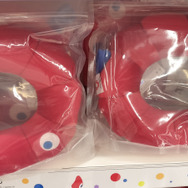 万博公式ストアは“ミャクミャクまみれ”！数々の人気キャラをコラボで吸収し、自身はカラバリ展開で存在感を放つ