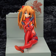 穏やかな表情とすらりと伸びた手足が魅力的！「シンエヴァ」より「式波・アスカ・ラングレー」がプラグスーツ姿で立体化