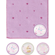 ピカチュウとハートの組み合わせが可愛い！『ポケモン』コスメ・スイーツ柄などの新作ハンカチ・雑貨シリーズが発売中