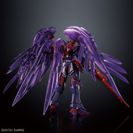 “白い翼”を持つ「MG 1/100 ウイングガンダムゼロEW」が禍々しい姿に!翼の展開・連動ギミック、ネオバード形態への変形も可能