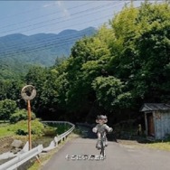 YOASOBI新曲「PLAYERS」MVがゲーム愛に満ちててエモい！『ぼくなつ』『MGS』『ICO』『パラッパラッパー』っぽいオマージュ詰め合わせ