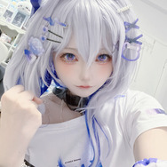 花崎Makura（X：@kuren_chan）