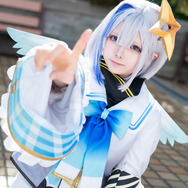 まひな（X：@mahina_cos）