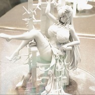 伊織もえさんが新ボス「グラトニー」に挑戦！『勝利の女神：NIKKE』の2.5周年記念番組「想いをつなぐ、深海の舞台へ」現地レポート