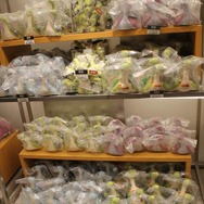 見慣れた“あの武器”が目の前に！「Apex Legends Gallery + POP UP STORE」レポートーお馴染み“ネッシー”やコンセプトアートも