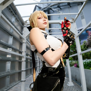 イヴリン『ゼンレスゾーンゼロ』／えびびちり（X：@EBICHIRI_cos）