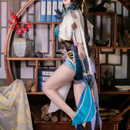 ルアン・メェイ／促織（Weibo：酒酉良促織nya）