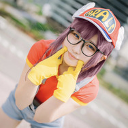 アラレちゃん「Dr.スランプ アラレちゃん」／すもももも（X：@smomomo4510471）、撮影：しゅん（X：@shun_shun_photo）