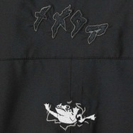 「ジョジョ」×「グラニフ」コラボアパレルが先行予約受付中！スタープラチナの拳が“オラ！”とブチ破るＴシャツなどクールながらも遊び心あるデザイン