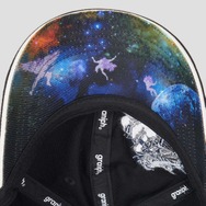 「ジョジョ」×「グラニフ」コラボアパレルが先行予約受付中！スタープラチナの拳が“オラ！”とブチ破るＴシャツなどクールながらも遊び心あるデザイン