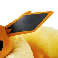 『ポケモン』イーブイとのサイズ差にビックリ!シャワーズ、サンダース、ブースターの「等身大ぬいぐるみ」受注販売は本日5月19日まで
