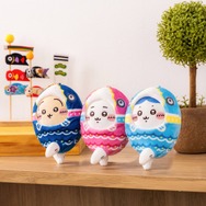 「ちいかわ」妙に脚がセクシーなマスコットや「トーキョーちいかわ」など注目の新商品が多数ラインナップ！ちいかわマーケットにて4月25日11時より販売開始