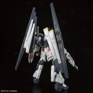 店舗限定ガンプラ「RG νガンダム(ダブル・フィン・ファンネル