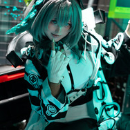 ホルハイヤ／前野太太（Weibo：前野太太）