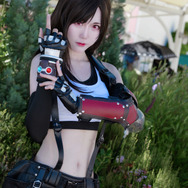 ティファ／神説kamise（X：@kamise847）