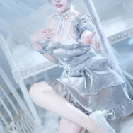 シンデレラ／比比骨骼精奇 QWQ（Weibo：比比骨骼精奇 QWQ）