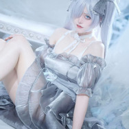 シンデレラ／比比骨骼精奇 QWQ（Weibo：比比骨骼精奇 QWQ）