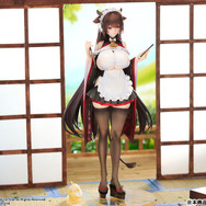 はち切れんばかりの“たわわ”なボリューム感！『アズレン』樫野が着せ替え「つまずきトラブルメイド」の姿でフィギュア化