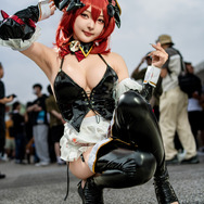 マスト：ロマンチックメイド『勝利の女神:NIKKE』／XUXU 星野秀奈（Instagram：xuxu_0330）【日本】